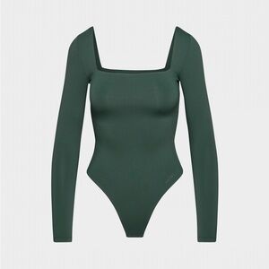 Babaton Square-Neck Long Sleeve Bodysuit